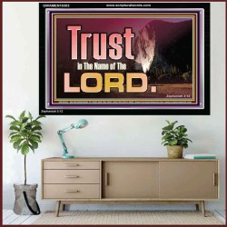 TRUST IN THE NAME OF THE LORD  Unique Scriptural ArtWork  GWAMEN10303  "33x25"