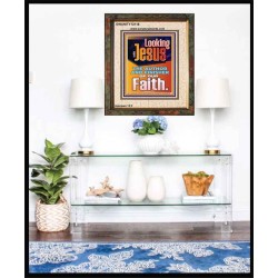 LOOKING UNTO JESUS THE AUTHOR AND FINISHER OF OUR FAITH  Biblical Art  GWUNITY12118  "20X25"