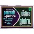 Celui qui poursuit la justice et la bonté Trouve la vie, la justice et la gloire. Versets bibliques à cadre acrylique personnalisé (GWFREAMAZEMENT11642) "32X24"