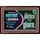 Celui qui poursuit la justice et la bonté Trouve la vie, la justice et la gloire. Versets bibliques à cadre acrylique personnalisé (GWFREARISE11642) 