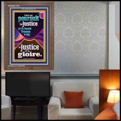Celui qui poursuit la justice et la bonté Trouve la vie, la justice et la gloire. Art mural chrétien contemporain personnalisé (GWFREF11518) 