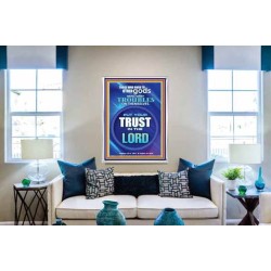 TRUST IN THE LORD   Framed Bible Verse   (GWABIDE 8573)   "16X24"