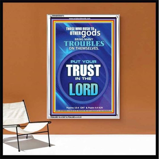 TRUST IN THE LORD   Framed Bible Verse   (GWABIDE 8573)   