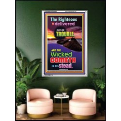 THE RIGHTEOUS IS DELIVERED   Encouraging Bible Verse Frame   (GWAMBASSADOR8085)   