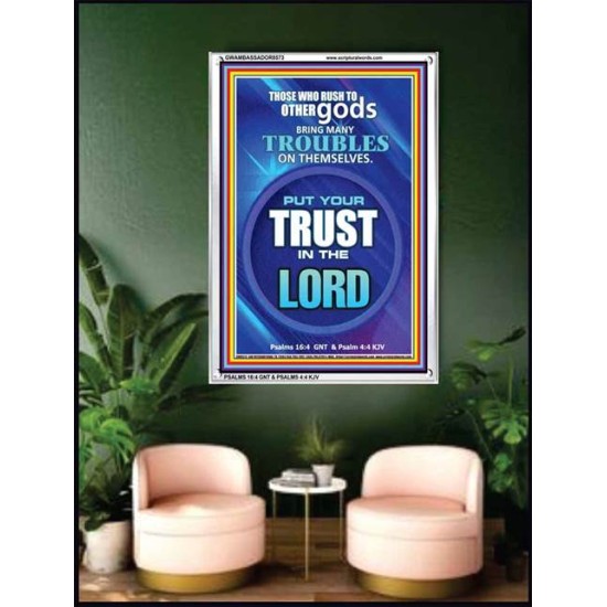 TRUST IN THE LORD   Framed Bible Verse   (GWAMBASSADOR8573)   