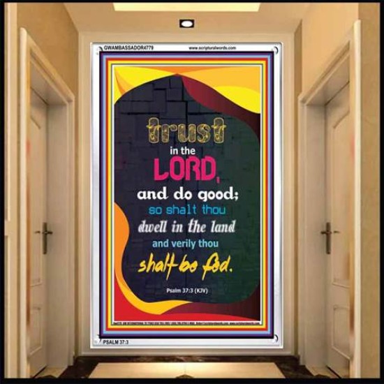 TRUST IN THE LORD   Bible Verses Framed Art   (GWAMBASSADOR4779)   