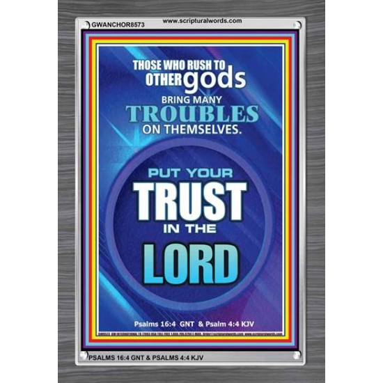 TRUST IN THE LORD   Framed Bible Verse   (GWANCHOR8573)   