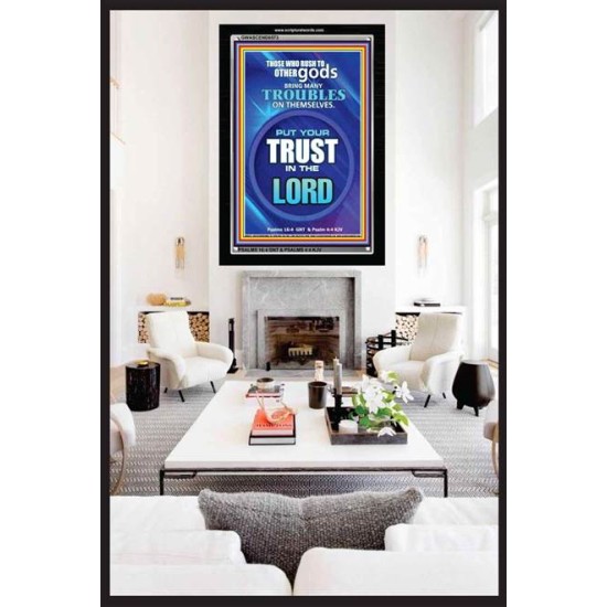 TRUST IN THE LORD   Framed Bible Verse   (GWASCEND8573)   