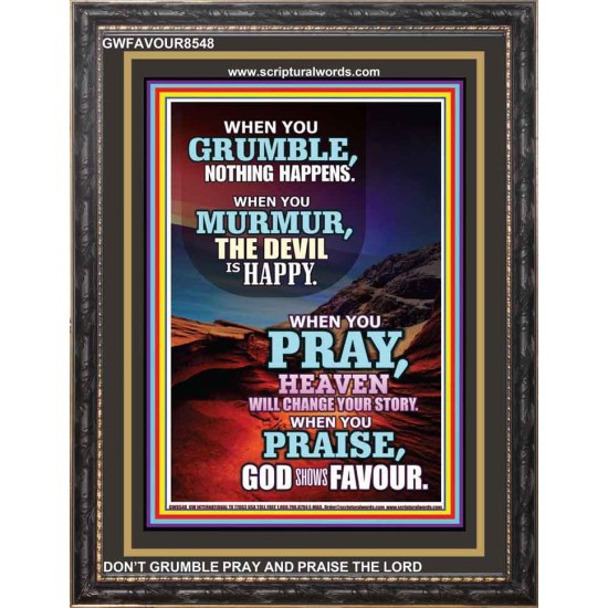 PRAISE GOD   Bible Verse Frame   (GWFAVOUR8548)   