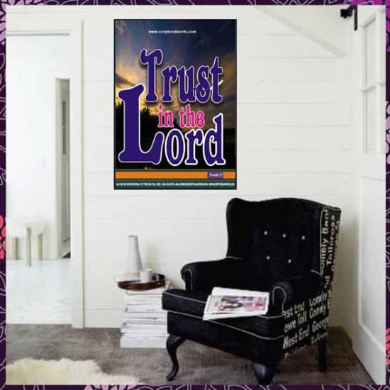 TRUST IN THE LORD   Christian Artwork Acrylic Glass Frame   (GWJOY1030)   