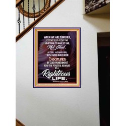 A RIGHTEOUS LIFE   Framed Hallway Wall Decoration   (GWOVERCOMER6601)   