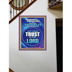 TRUST IN THE LORD   Framed Bible Verse   (GWOVERCOMER8573)   "44X62"