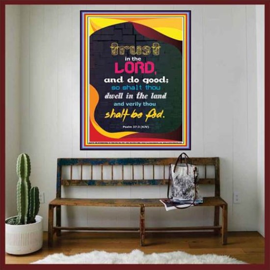 TRUST IN THE LORD   Bible Verses Framed Art   (GWOVERCOMER4779)   