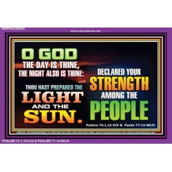 GODS STRENGTH   Bible Scriptures on Love Acrylic Glass Frame   (GWPEACE8935)   