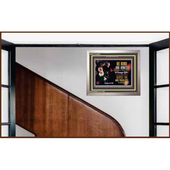 BE KIND   Framed Interior Wall Decoration   (GWVICTOR6591)   
