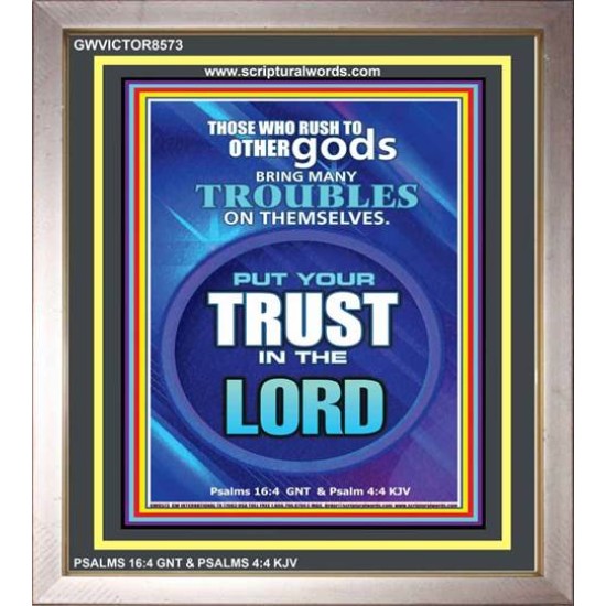 TRUST IN THE LORD   Framed Bible Verse   (GWVICTOR8573)   